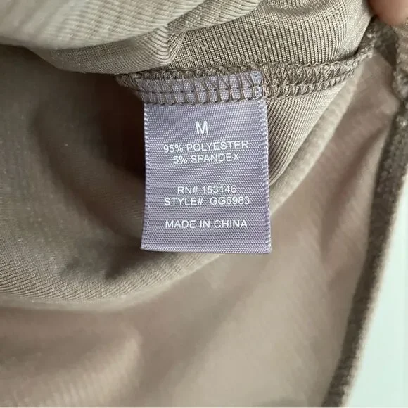 Good Luck Girl Kid’s Rib Velour Polo Bodysuit In Mauve NWOT Medium - Picture 7 of 8